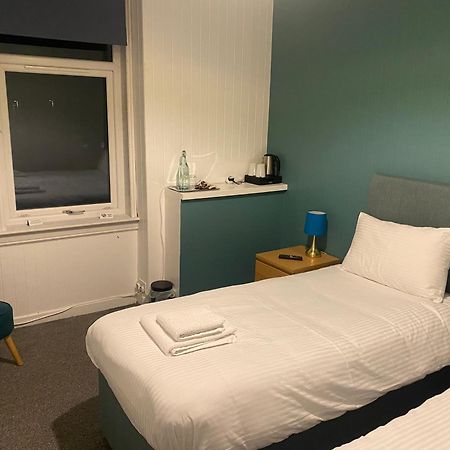 Queensberry Arms Hotel Kirkconnel Zewnętrze zdjęcie